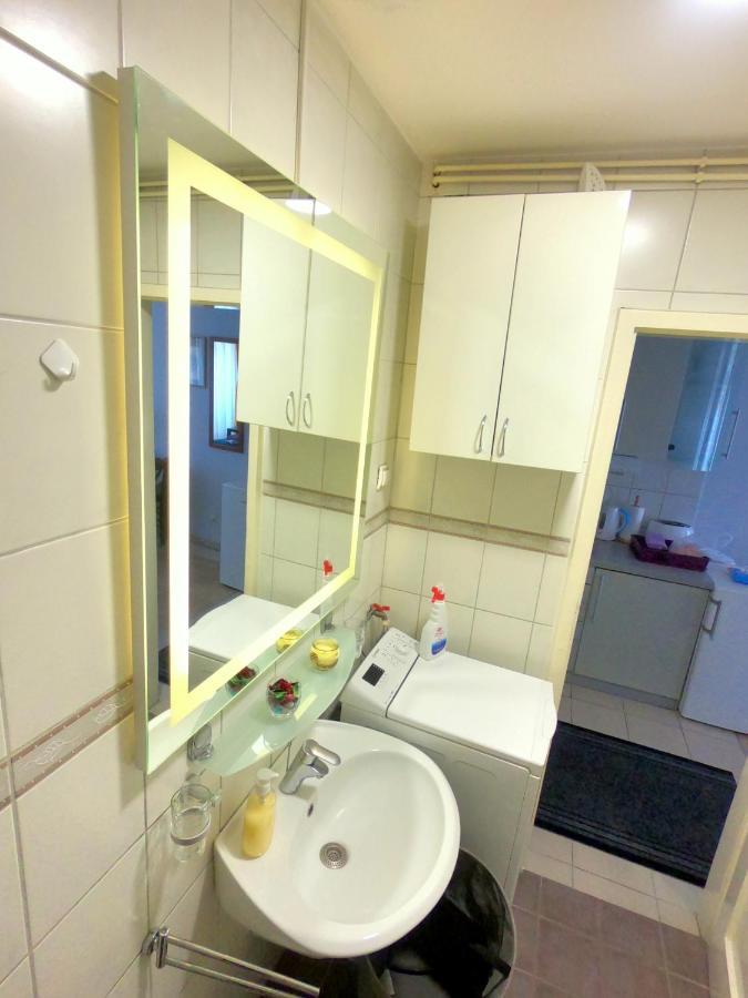 City Center Lovely Studio Apartment Белград Экстерьер фото